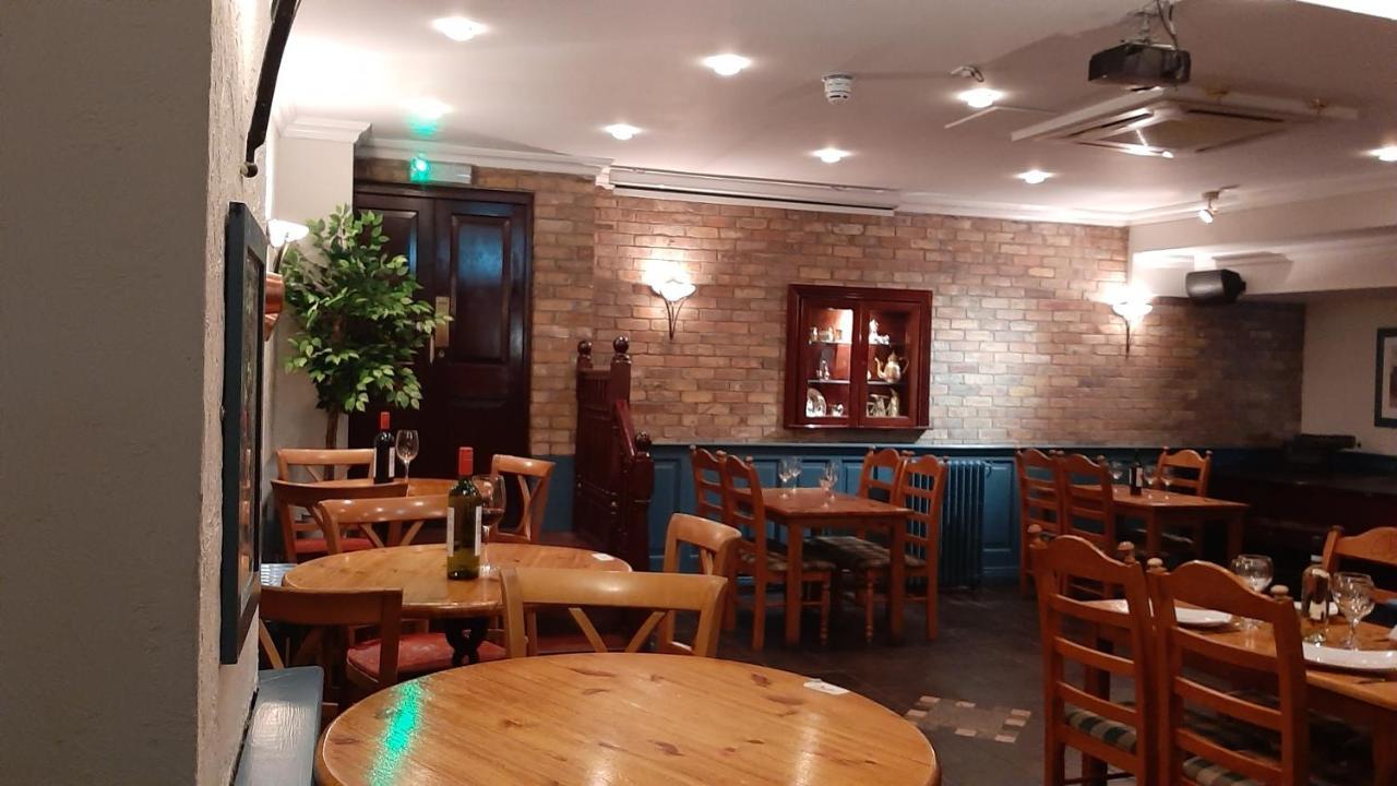 Отель The 'Rafter'S Gastropub Килкенни Экстерьер фото